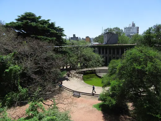 Photo 4: Exterior · Montevideo