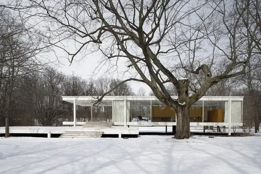 Photo 3: Exterior · Farnsworth House , Plano, Illinois