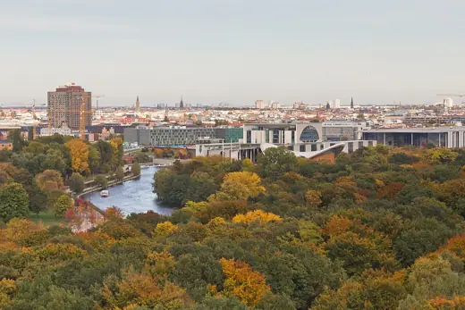 Photo 6: Detail · View from the Victory Column towards the Federal governement buildings, Berlin, Germany