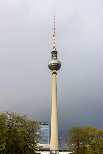 Photo 4: Exterior · Berliner Fernsehturm from Marx-Engels-Forum, Berlin-Mitte
