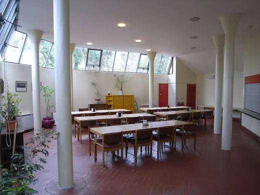 Photo 5: Interior · The Breakfast Room, the Florey Building (1967-72) by James Stirling, Oxford