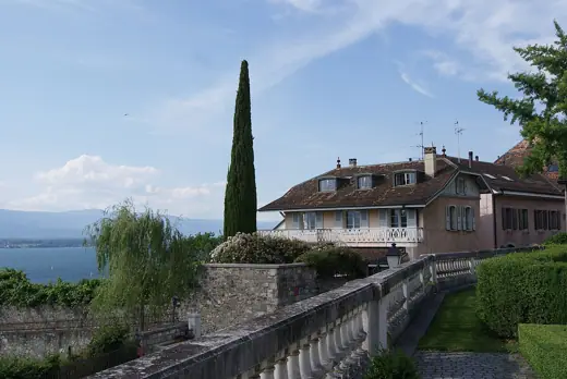 Photo 6: Context · The view from the Fondation Martin Bodmer in Cologny , Geneva, Switzerland