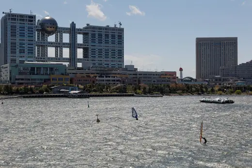 Photo 4: Exterior · Odaiba, 2013-04