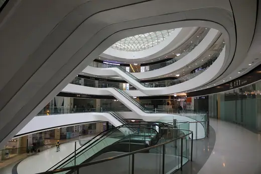 Photo 5: Interior