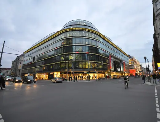 Photo 4: Exterior · Quartier 207 - Galeries Lafayette