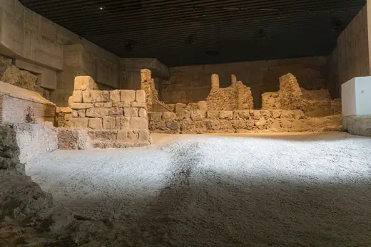 Photo 6: Interior · Colecciones Reales - Ruinas