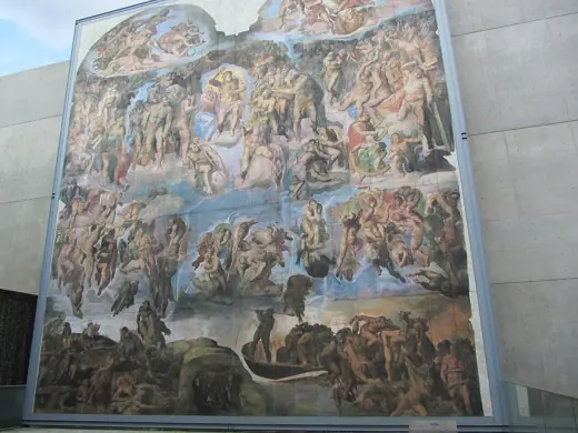 Photo 2: Context
