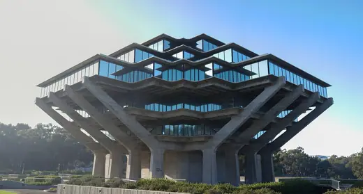 Photo 3: Exterior · Geisel Library on the campus of University of California, San Diego at daytime
