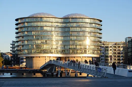 Photo 2: Exterior · Bryggebroen bridge & Gemini residential building, Islands Brygge, Copenhagen