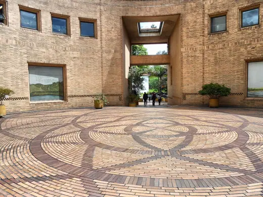 Photo 4: Exterior · This is a photo of a Colombian monument identified by the ID