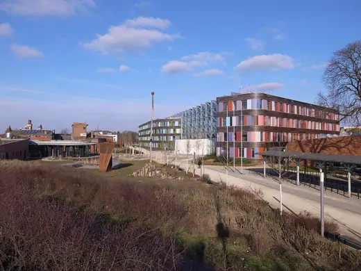 Photo 2: Exterior · Umweltbundesamt Dessau 2011