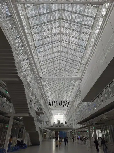 Photo 5: Interior · GES-2 cultural center, Moscow