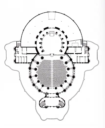 Photo 7: Plan · Footprint of the hall storey of the first Goetheanum, about 900 seats
