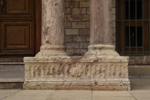 Photo 2: Exterior · This is a photo of a monument in Iran identified by the ID