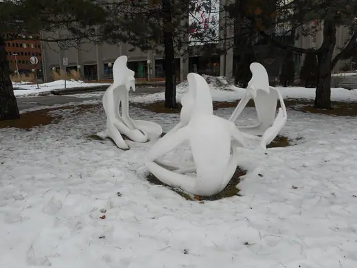 Photo 5: Detail