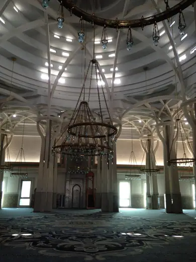 Photo 6: Interior · Great Mosque of Rome, Italy