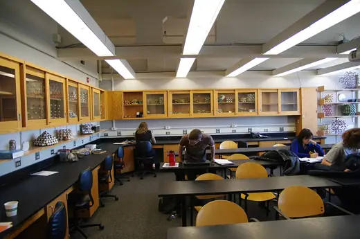 Photo 6: Interior · A room in the Department of Earth, Atmospheric & Planetary Sciences