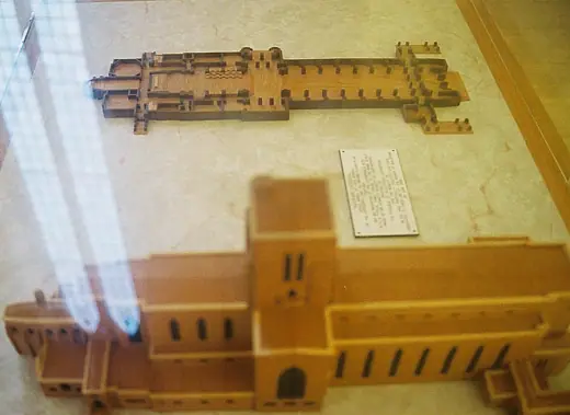 Photo 5: Model