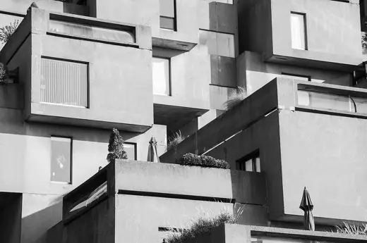 Photo 6: Detail