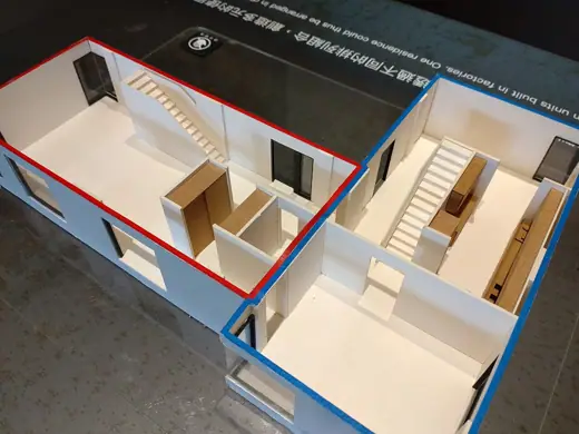 Photo 9: Model