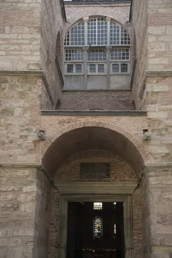 Photo 6: Detail · Five doors lead to the narthex and then on