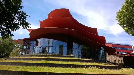 Photo 4: Exterior · Hans Otto Theater, em Potsdam