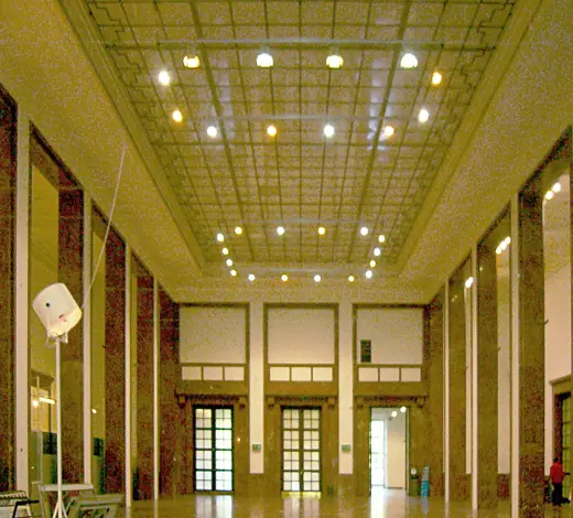 Photo 6: Interior · Haus der Kunst, München - Mittelhalle