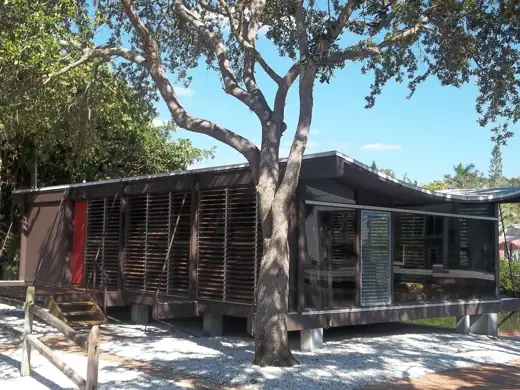 Photo 3: Exterior · Sarasota, Florida : The Cocoon House, also known as the Healy Guest House