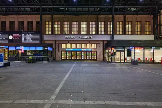 Photo 7: Interior · Interior of Helsinki Central Railway Station at night