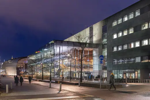 Photo 2: Exterior · Kansalaistori Square Helsinki Music Centre