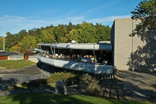 Photo 3: Exterior · Henie Onstad Center, near Sandvika, in Norway