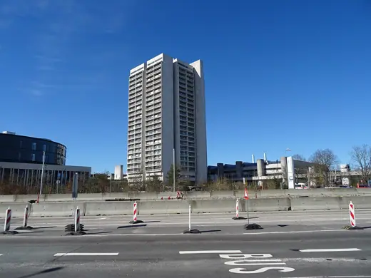 Photo 4: Exterior · Construction of Herlev Hospital Station on Herlev Ringvej in Copenhagen