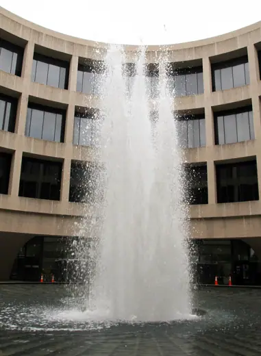 Photo 4: Exterior · Hirshhorn Museum
