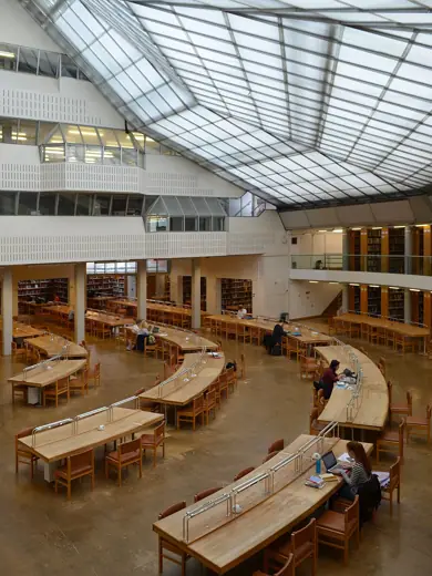 Photo 6: Interior · Interior of Seeley Historical Library, Cambridge in October, 2017