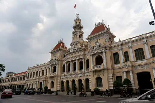 Photo 4: Interior · The Ho Chi Minh City Hall in Vietnam