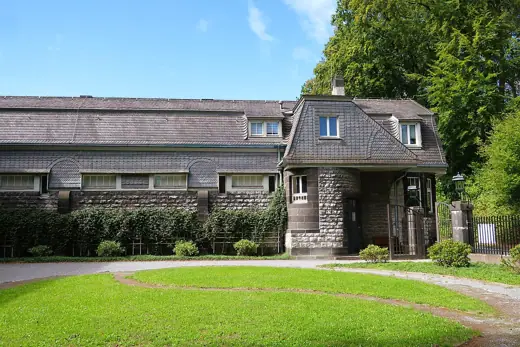 Photo 4: Exterior · Denkmalgeschützte Jugendstilvilla Hohenhof in Hagen, Stirnband 10
