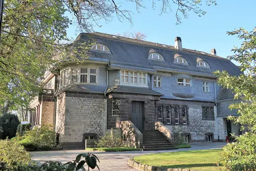 Photo 5: Interior · Denkmalgeschützte Jugendstilvilla Hohenhof in Hagen , Stirnband 10
