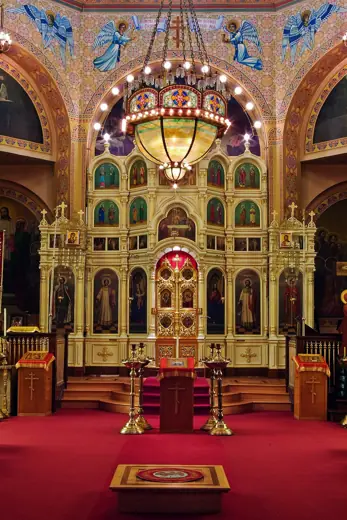 Photo 3: Interior
