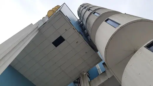 Photo 2: Exterior · Hospital Naval Central (hospital de la marina de guerra en Buenos Aires, Argentina)