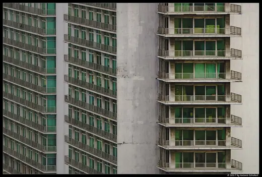 Photo 4: Exterior · Hotel Capri