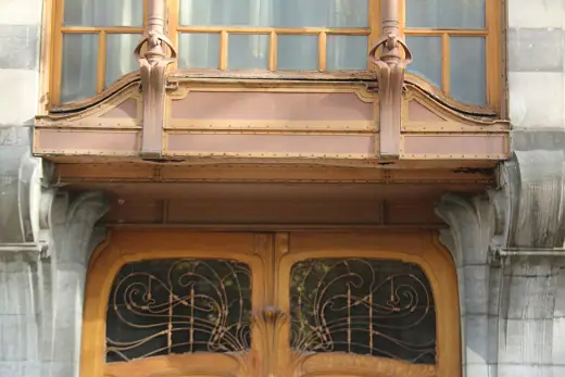 Photo 5: Detail