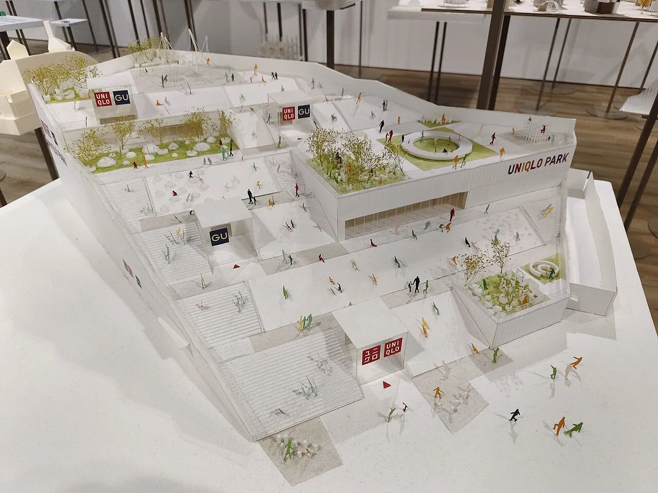 House NA: Model