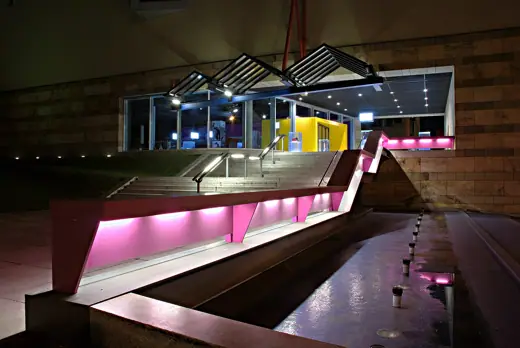 Photo 4: Interior