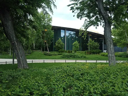 Photo 2: Exterior · House of music in Városligét, Budapest