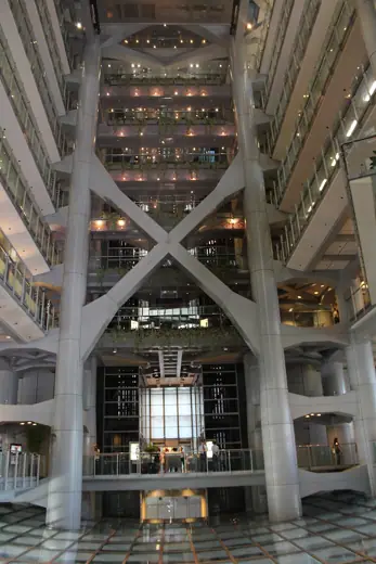 Photo 4: Interior · HSBC Hong Kong headquarters building, Hong Kong