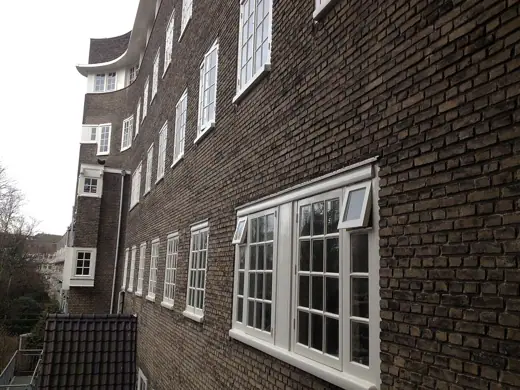 Photo 5: Interior