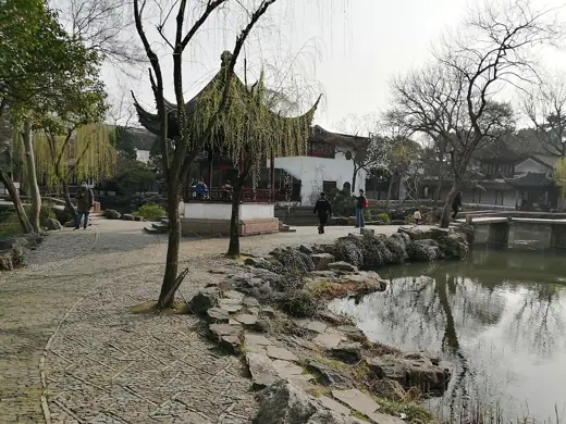 Photo 3: Interior · Only 12 tourists inside, and there are some security officers to keep the order