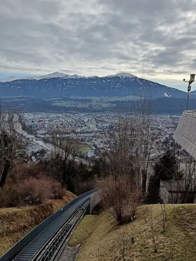Photo 6: Context · Innsbruck, Hungerburg, rzeka Inn