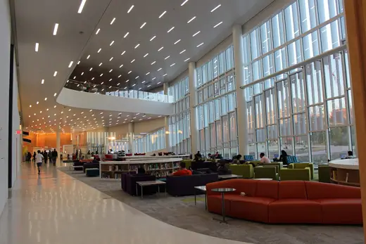Photo 2: Interior
