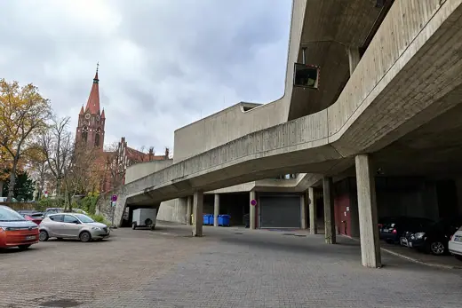 Photo 4: Exterior · Building Institut für Hygiene und Mikrobiologie in Berlin-Lichterfelde